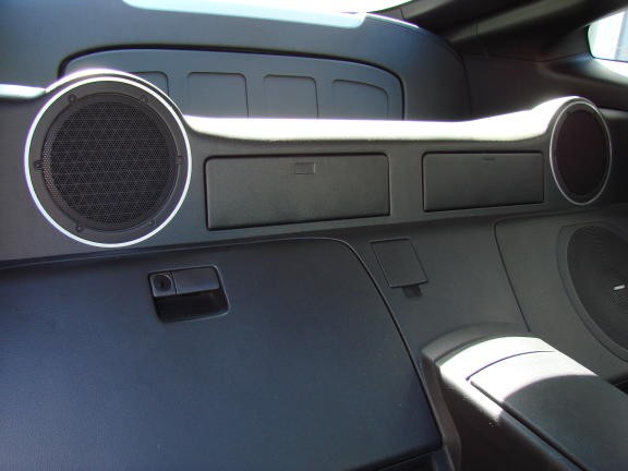 1 Set Aluminium Dekorringe für die Lautsprecher hinten passend für Nissan 350Z Modelle Typ Z33